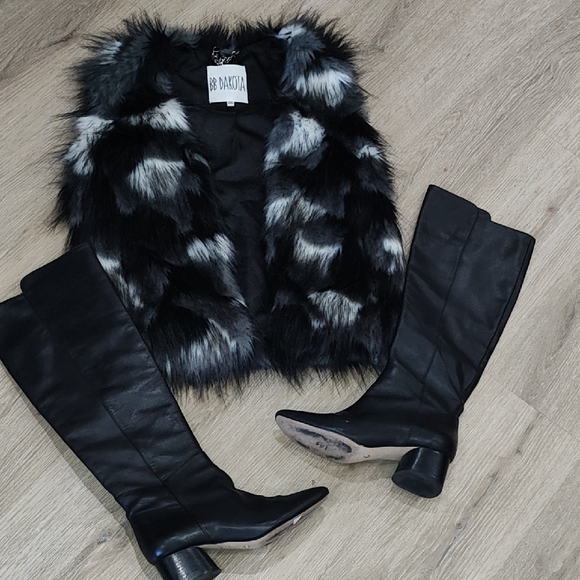 Massimo Dutti Black Heeled Boots - Picture 1 of 4